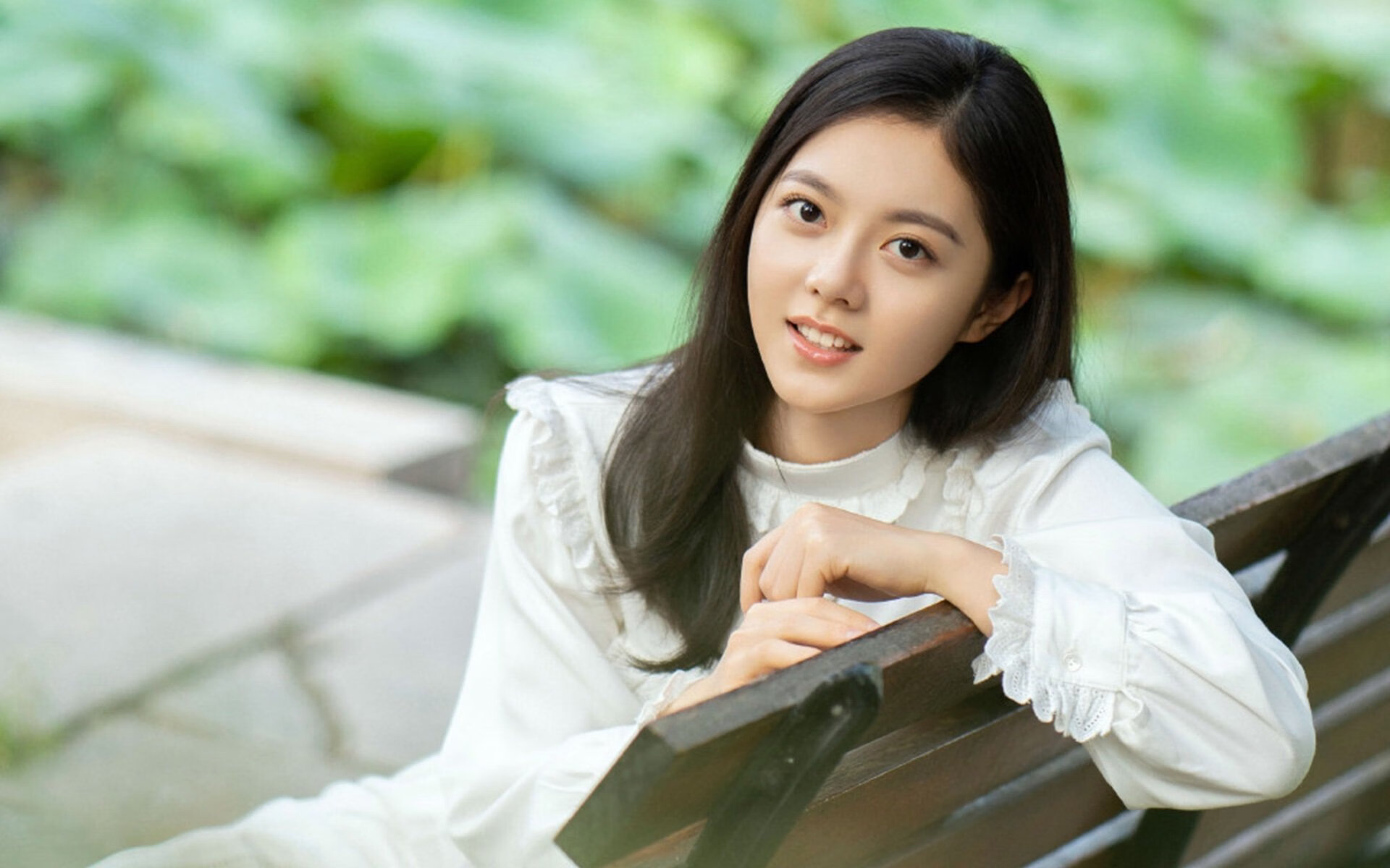 上海申花新帅亮相，球队迎来新气象，上海申花 换帅